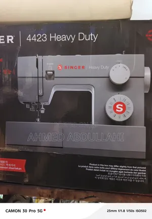 Singer 4423 Heavy Duty Sewing Machine