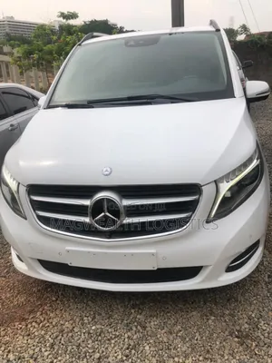 Mercedes Viano Available for Hire