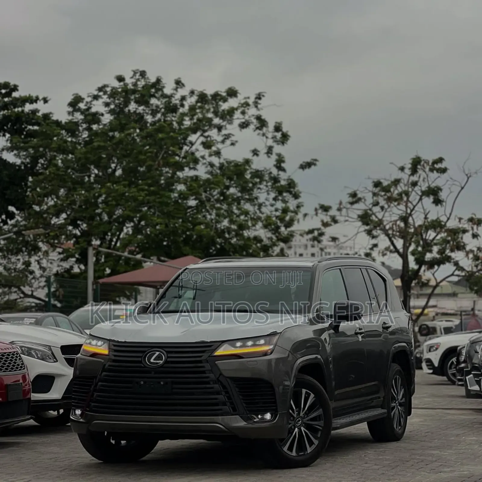 Lexus LX 2023 Gray