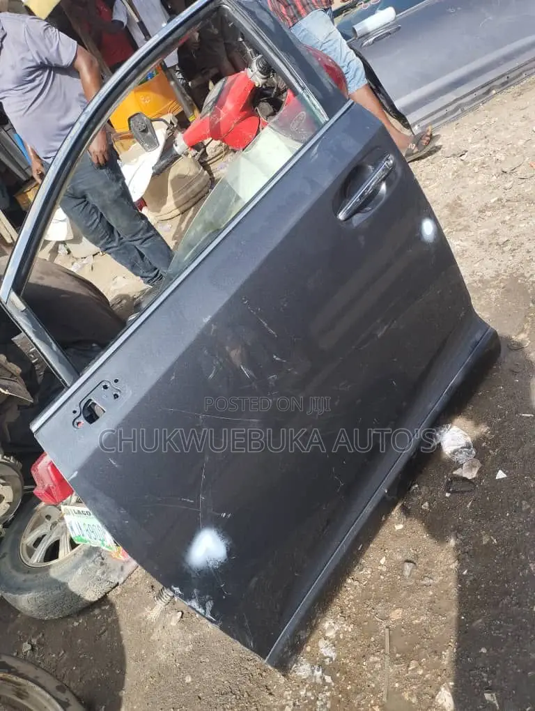 Front Door Venza 2015