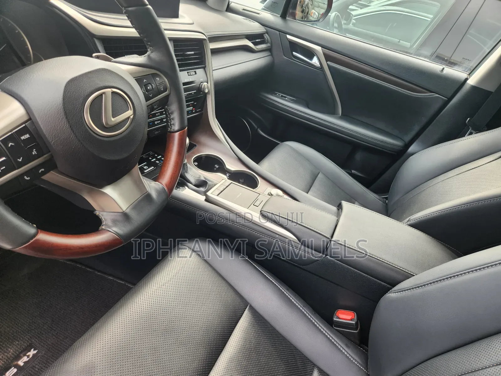 Lexus RX 2022 Red