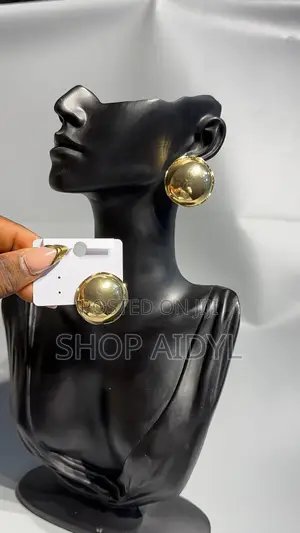 Photo - Casual Fashion Earring