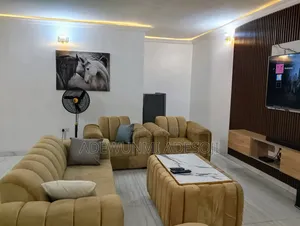 Well Furnished 2 Bedroom Flat With Wifi