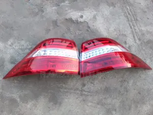 Ml350 2013 Rear Light Tokunbo