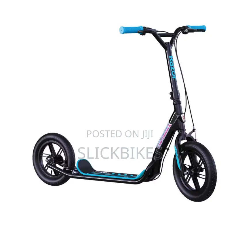 Razor Flashback Kick Scooter