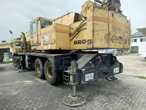 80 Tons Motor Crain