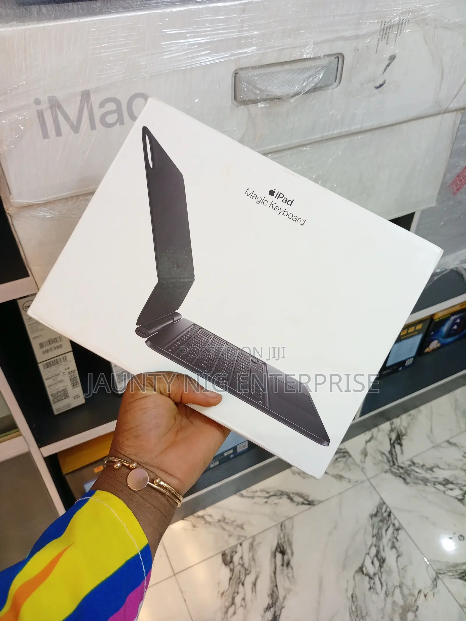 Apple Magic Keyboard Folio for iPad
