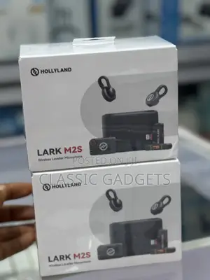 Hollyland Lark M2s Wireless Microphone System for Cameras