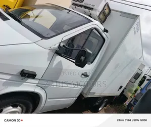 Mercedes-Benz Sprinter 2005 White