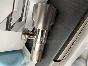 England Angle Valve / Angle Stop Valve
