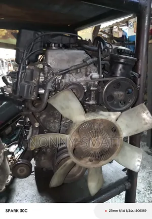 Complete Engine for Toyota Hiace 4 Plug 2000