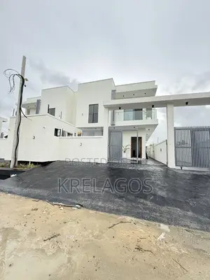 4bdrm Duplex in Off Lekki-Epe Expressway for sale
