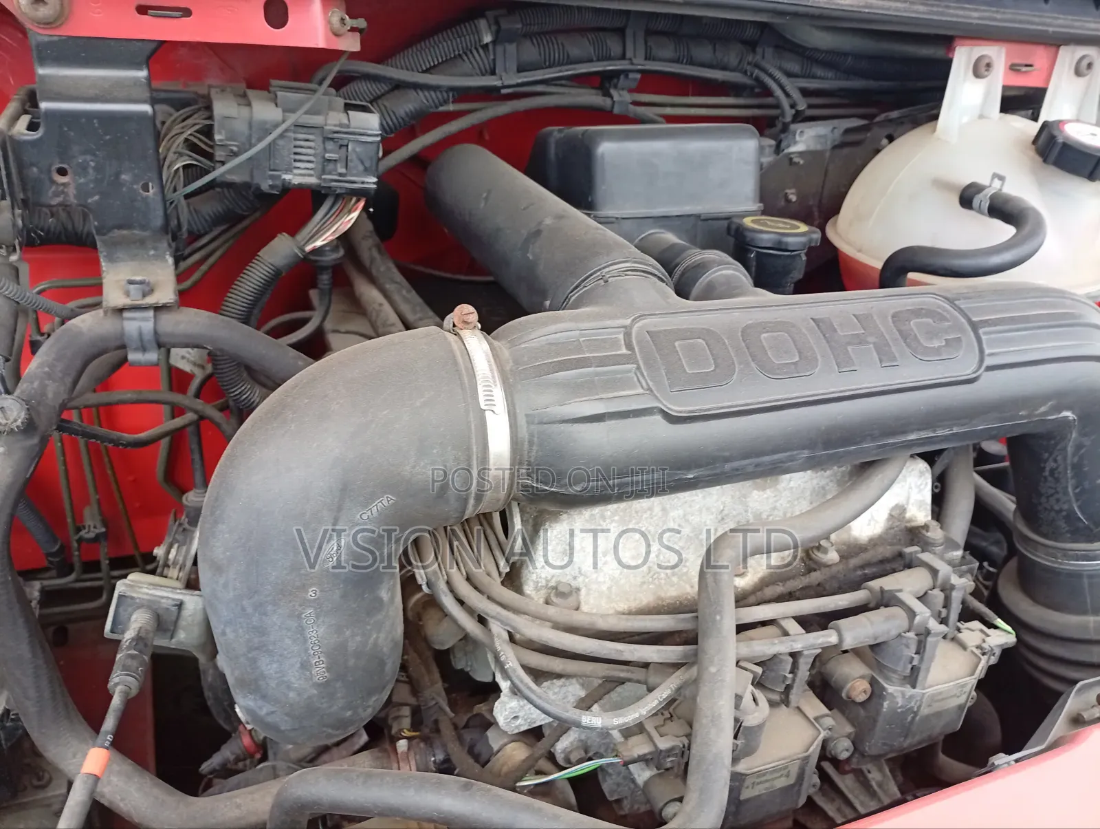 Ford Transit 1999 Red