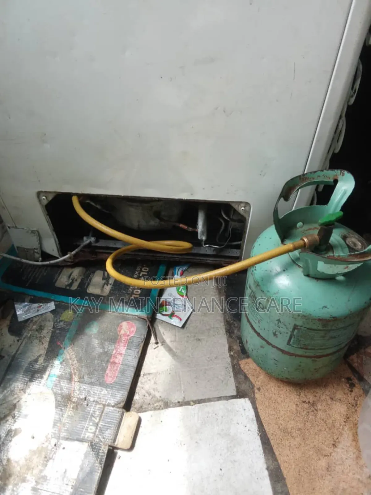 Refrigerator and Gas Refill