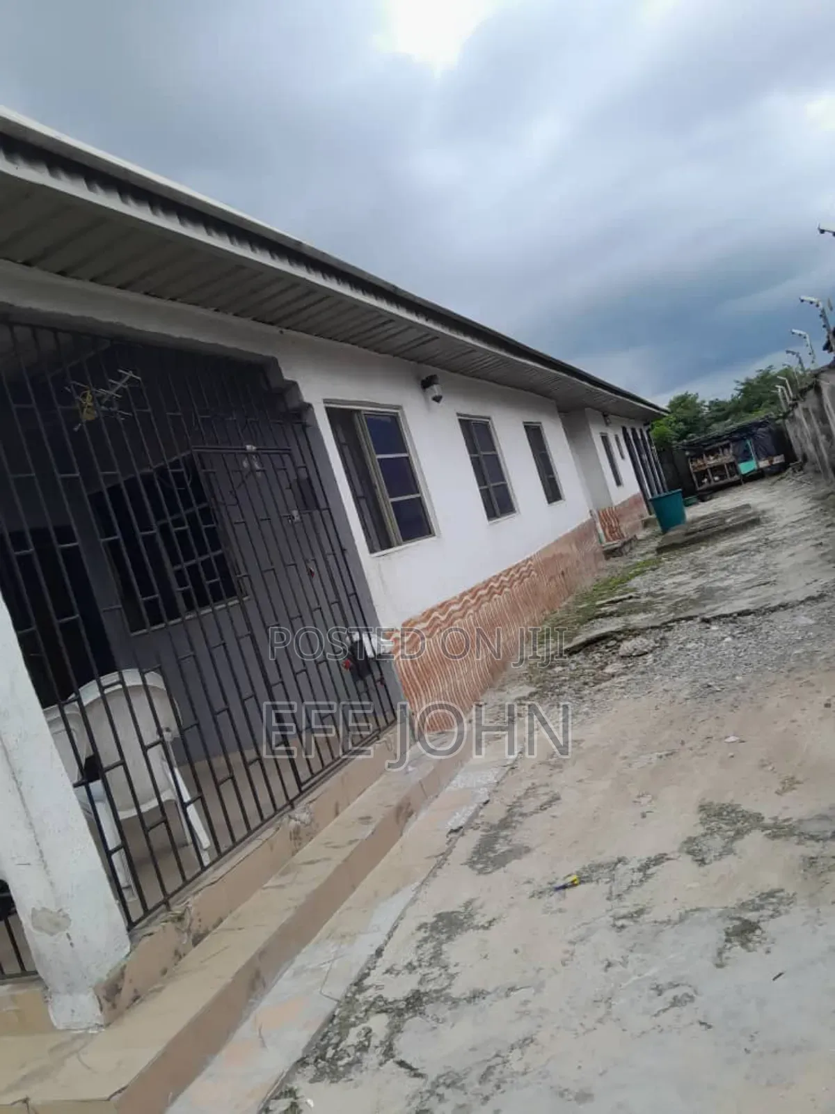 Furnished 6bdrm Bungalow in Kestine, Ugheli for sale