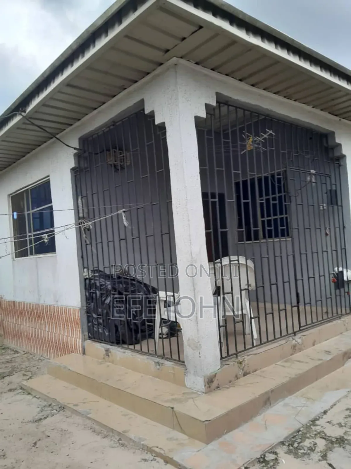 Furnished 6bdrm Bungalow in Kestine, Ugheli for sale