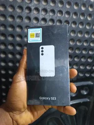 New Samsung Galaxy S23 128 GB Silver