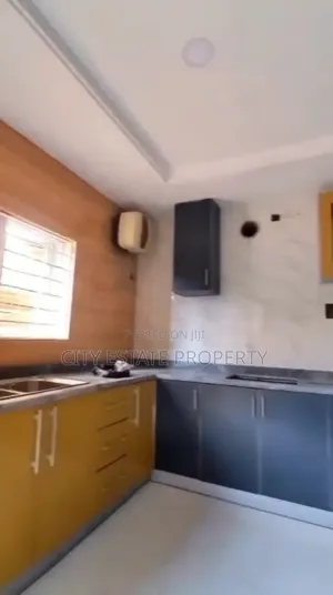 4bdrm Duplex in Naf Harmony Estate, Port-Harcourt for rent