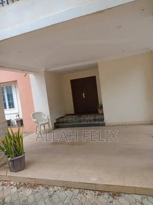 6bdrm Mansion in Maitama for sale