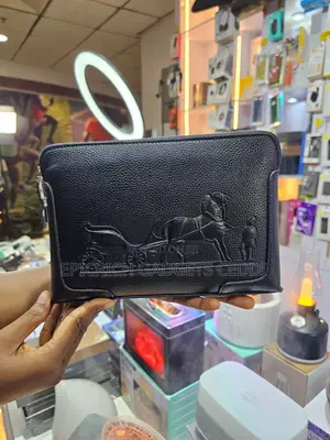 Men’S Leather Purse