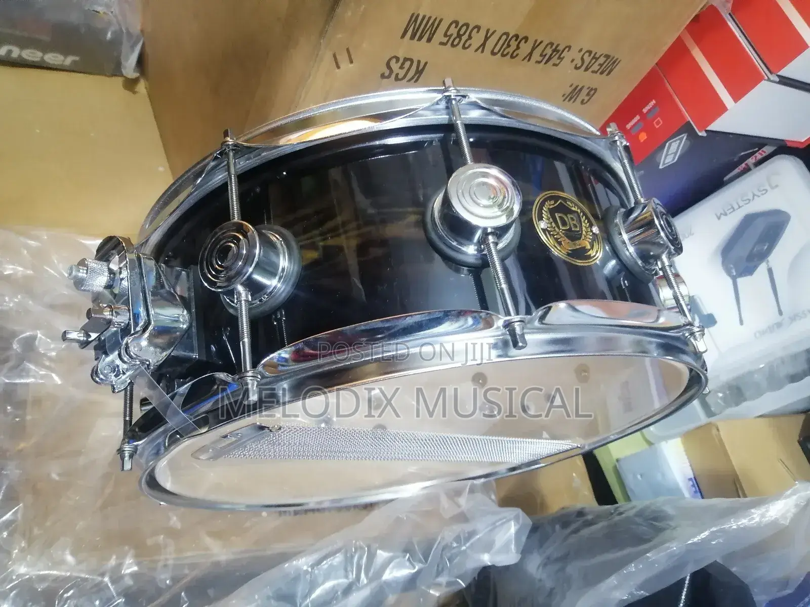 Drummer Boss (Db) Professional Wooden Snare Drum