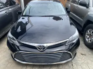 Photo - Toyota Avalon XLE FWDSedan (3.6L 6cyl 6A) 2016 Black
