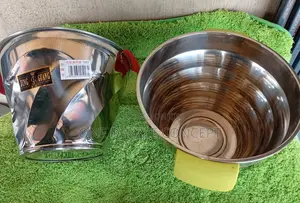 Stainless Wine Bowl With Colored Handle