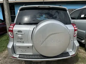 Toyota RAV4 2.5 Limited 4x4 2012 Silver