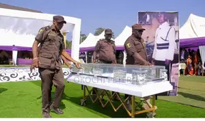 Premium Quality Glass Casket