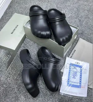 Balenciaga Crocs Men’S Outfit Shoe
