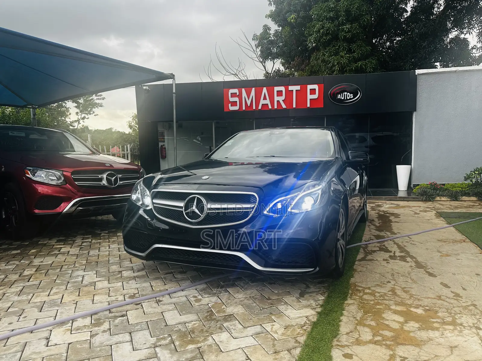 Mercedes-Benz E350 2012 Black