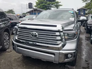 Toyota Sequoia 2015 Black