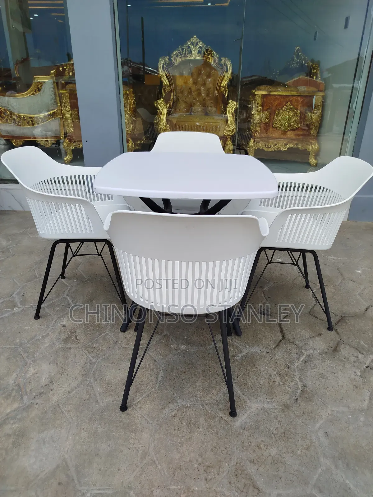 Fiber Top Dining Set by 4 Seater