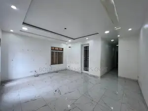 2bdrm Apartment in Lekki Phase 1 for sale