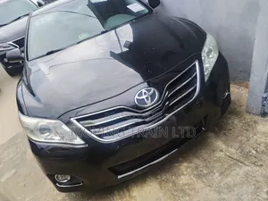 Toyota Camry XLE 4dr Sedan (2.4 4cyl 5A) 2008 Black