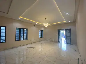 4bdrm Duplex in Lekki Phase 1 for rent