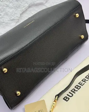 Photo - Burberry Boss Land Handbag