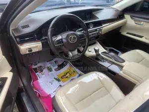 Lexus ES 350 FWD 2016 Brown