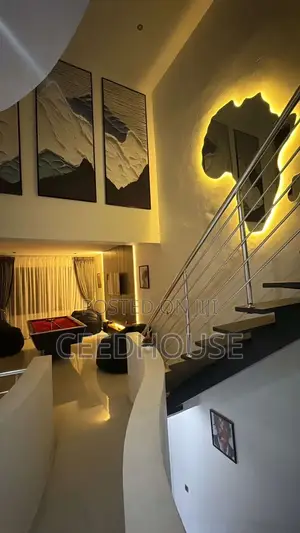 Tastefully 4 Bedroom Duplex With Ps5 Snooker and Pool