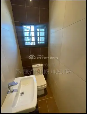 2bdrm Block of Flats in Jahi for rent