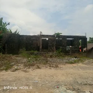 Photo - 3bdrm Block of Flats in Residential Area for sale