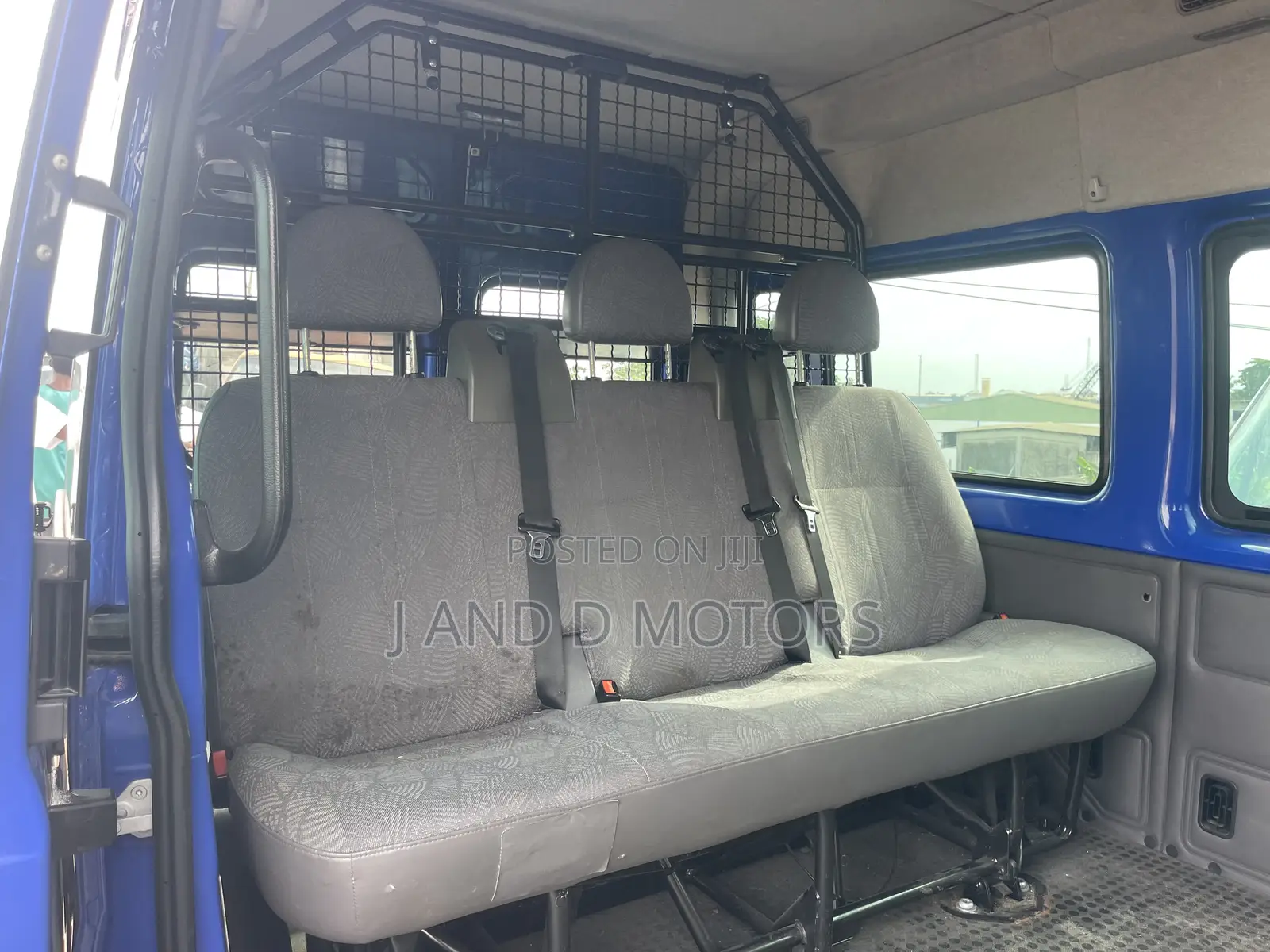 Ford Transit 2004 Blue