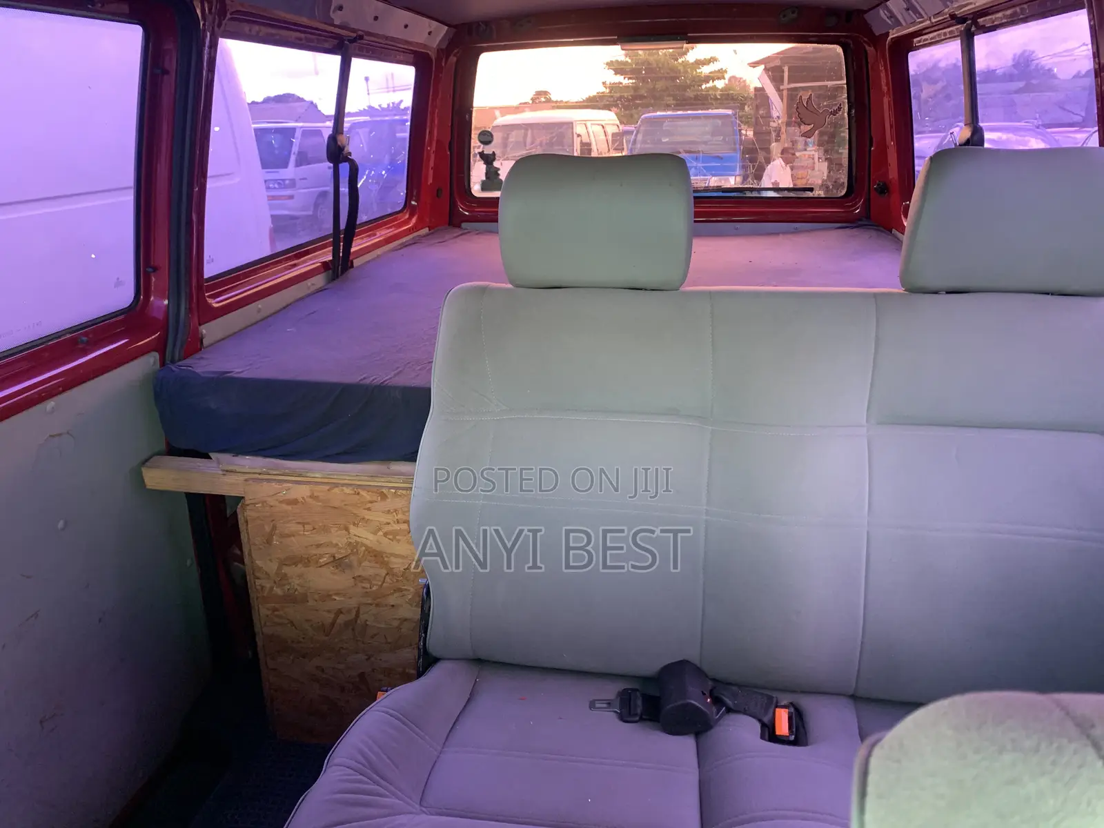 Volkswagen Transporter 2005 Red
