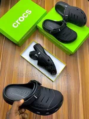 Original Yukon Crocs Slides