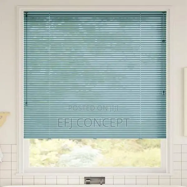 Aqua 25mm Venetian Window Blind