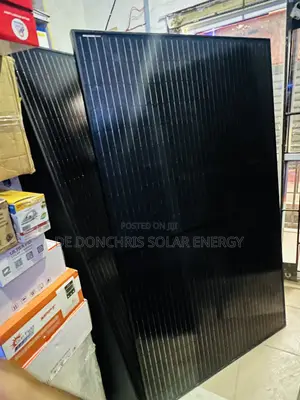 Photo - Longi All Black Mono Solar Panel