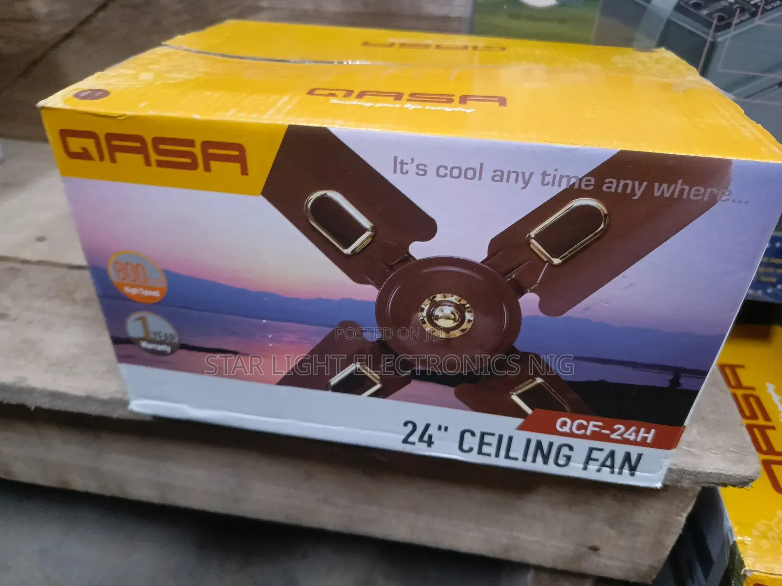 24 Inches 4 Blades Ceiling Fan