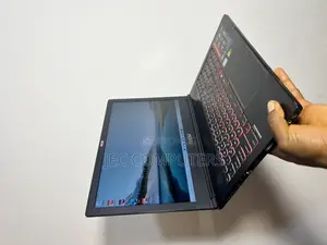 Laptop MSI GS63 7RE Stealth Pro 16GB Intel Core I7 HDD+SSD 256GB