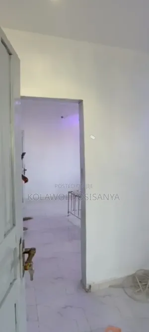 Photo - Mini Flat in Ojo for rent