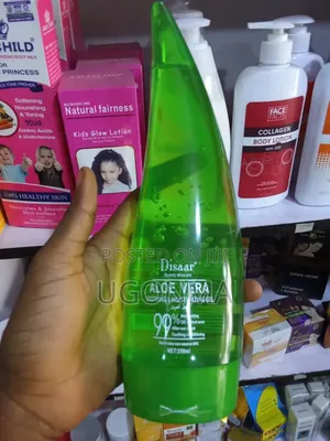 Photo - Aloe Vera Soothing and Moisturizing Gel